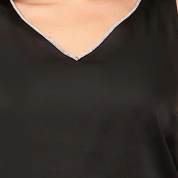 Vince Camuto Plus Size Hammered Satin V-Neck Tank Top Sleeveless Rhinestones - Picture 4 of 4